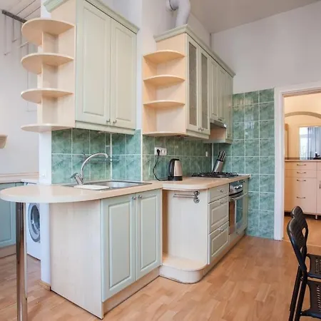 Spacious, Comfy 4br Center * Riga
