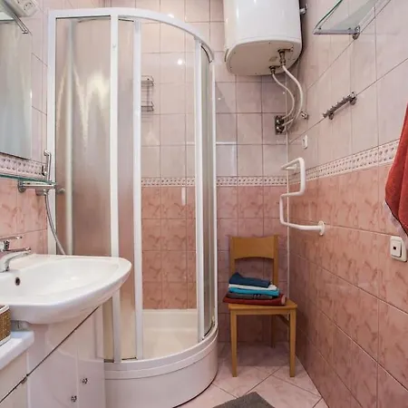 Spacious, Comfy 4br Center * Рига